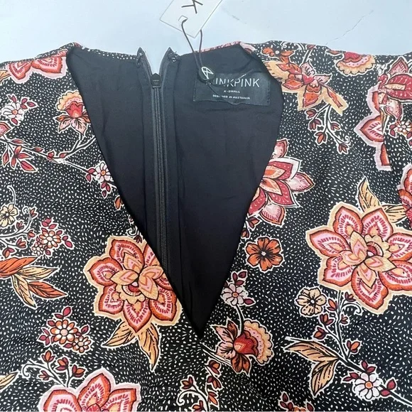 Revolve Brand Minkpink V Neck Mini Dress size XS - Picture 4 of 9